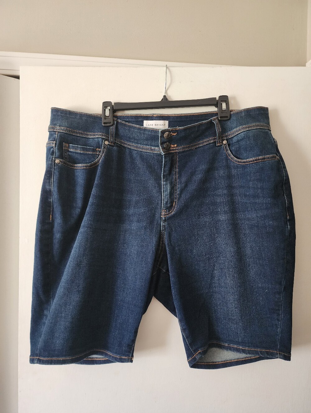 Lane Bryant Flex Magic Waistband High Rise Bermuda Denim Shorts Stretch 22 Blue